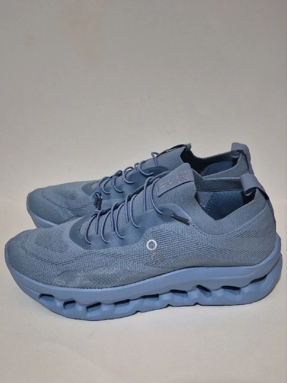Men's Running Athletic Shoes Sneakers Dusty Blue Comfort Soles Size 45 or 12